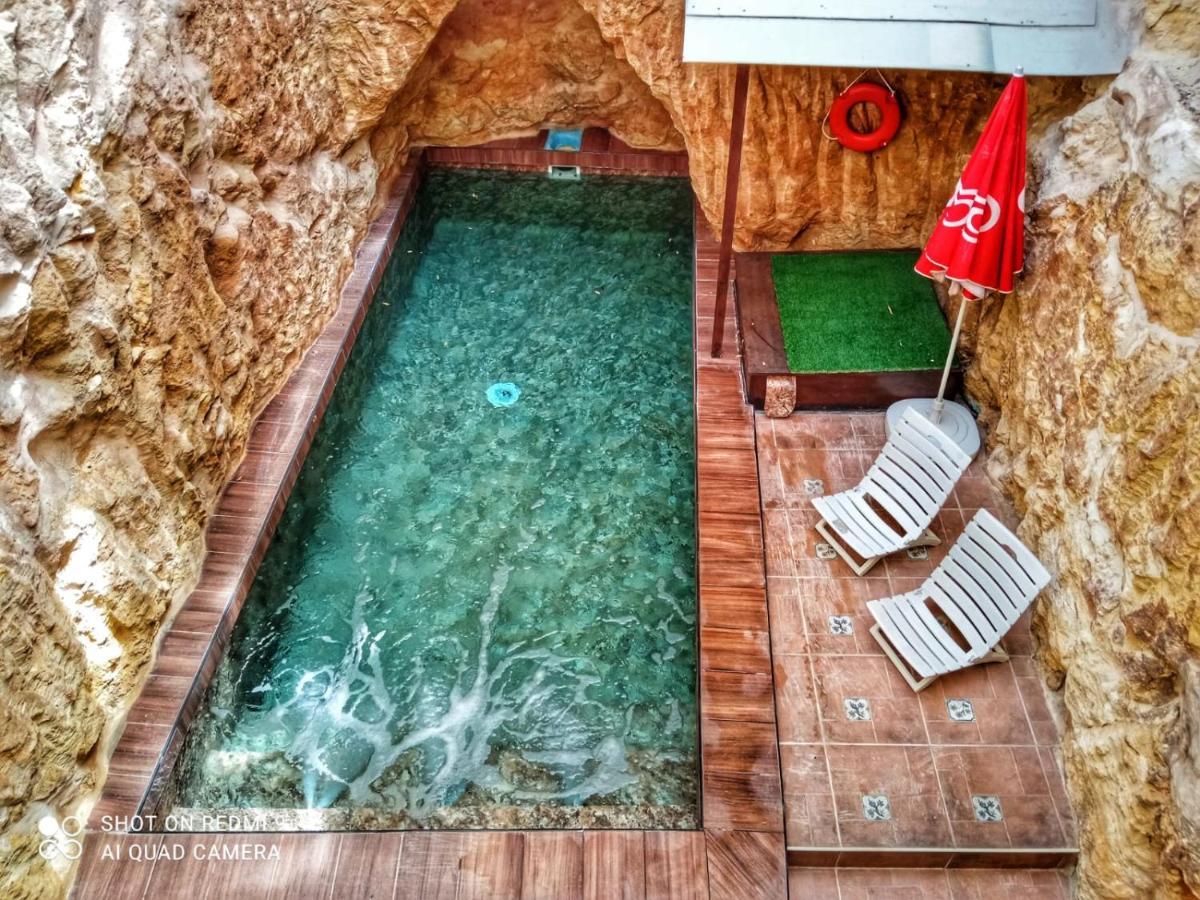 Town House With Private Pool In Village Centre Калкара Экстерьер фото